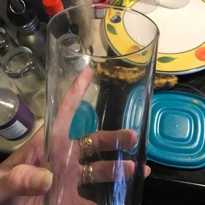 Set of 8 clear glasses